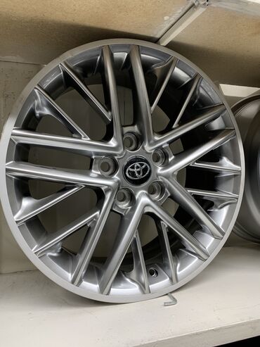 Диски: Alloy wheel Диски R 17 Toyota, Комплект, отверстий - 5, Новый