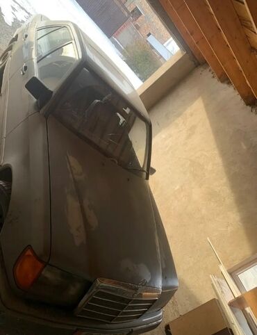 автомобили мерс: Mercedes-Benz W124: 1986 г., 2.3 л, Механика, Бензин, Седан