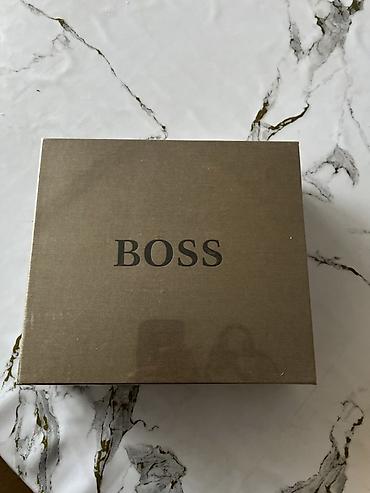 david jones: Продаю барсетку Hugo Boss.
Состояние: Новое, идеал. 4200 сом — 2