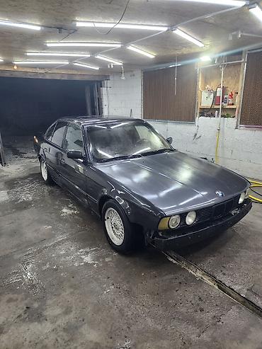 панель перешив: BMW 5 series: 1992 г., 2.8 л, Механика, Бензин, Седан — 2