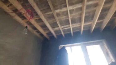 Həyət evləri və villaların satışı: 3 otaqlı, 150 kv. m, Təmirsiz — 11