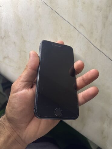 Adapterlər: IPhone 8, 64 GB, Qara, Barmaq izi