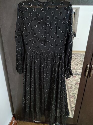 вечернее чёрное платье: Вечернее платье, Классическое, Длинная модель, С рукавами, 3XL (EU 46), 4XL (EU 48)