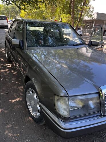 электр машина: Mercedes-Benz W124: 1994 г., 2.3 л, Автомат, Бензин, Седан