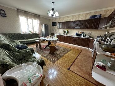 Продажа домов: 180 м², 8 комнат, Свежий ремонт Без мебели