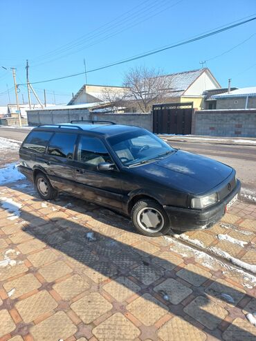 Volkswagen: Volkswagen Passat: 1991 г., 1.8 л, Механика, Бензин, Универсал