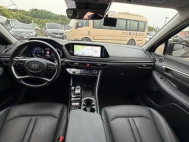 Транспорт: Hyundai Sonata: 2022 г., 2 л, Автомат, Гибрид, Седан — 4