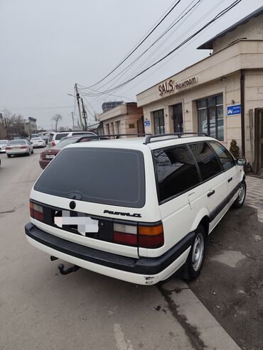 Volkswagen: Volkswagen Passat Variant: 1993 г., 1.8 л, Механика, Бензин, Универсал — 4