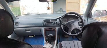 крышка мотора мерседес: Honda Accord: 1996 г., 2 л, Автомат, Бензин, Седан
