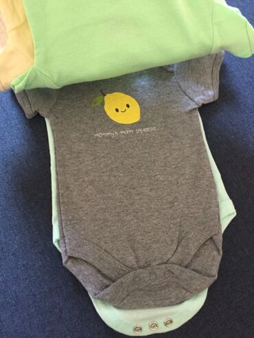 aktivni donji ves za decu: Bodysuit for babies, 56