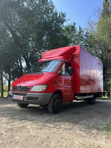 сипиринтер: Грузовой фургон Mercedes-Benz Sprinter (цельнометаллический — 1