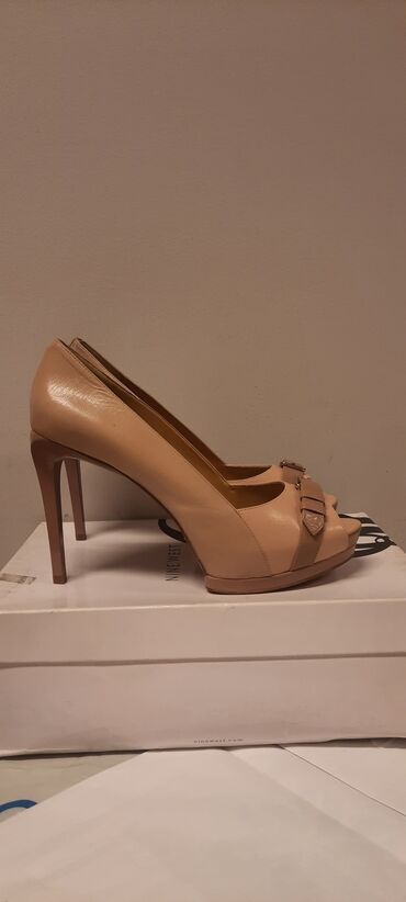 opposite nis: Pumps, Nine West, 40