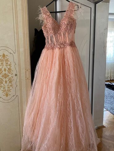 haljina s: Bоја - Roze, Večernji, maturski, Kratkih rukava
