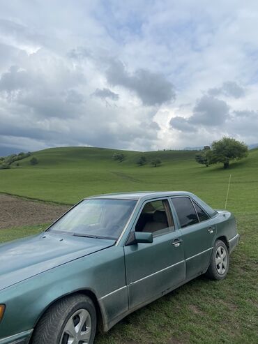 mercedes 220: Mercedes-Benz E-Class: 1990 г., 2.3 л, Механика, Дизель, Седан