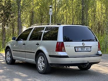 салон машины: Volkswagen Golf Variant: 2001 г., 1.6 л, Универсал — 2