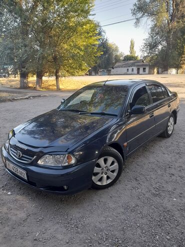 Toyota: Toyota Avensis: 2001 г., 1.8 л, Автомат, Бензин, Седан
