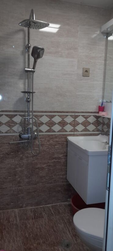 Uzunmüddətli kirayə mənzillər: Menzil tam esyali olaraq her kese kiraye verilir menzil Azadliq — 7