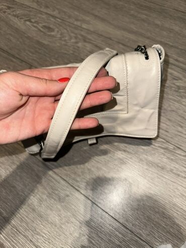 reebok ağ qaçış üçün qadın krossovkaları: Çiyin çantası, Zara, Yeni