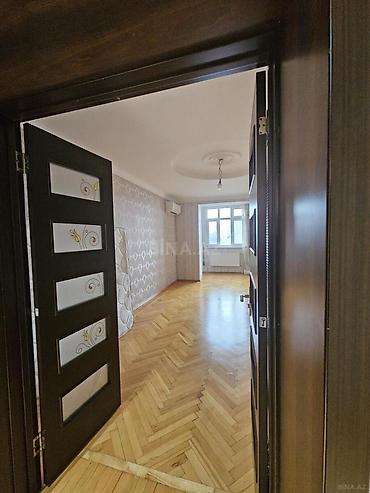 Квартиры: Баку, Поселок Ясамал, 3 комнаты, Вторичка, м. Эльмляр Академиясы, 80 м² — 3