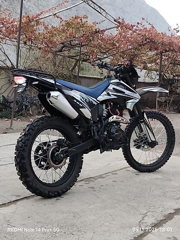 Мотоциклы: Эндуро 300 куб. см, Бензин, Взрослый at lalafo.kg — 4 Мотоциклы: Эндуро 300 куб. см, Бензин, Взрослый — 4