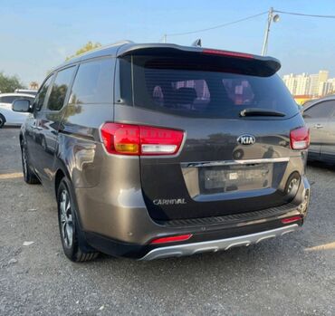 Kia: Kia Carnival: 2.2 л, Автомат, Дизель, Минивэн