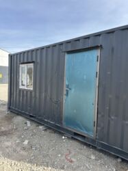 сдаю помещение кызыл аскер: Продаю студию дом из контейнера! Имеется в наличии Без участка! С Сан