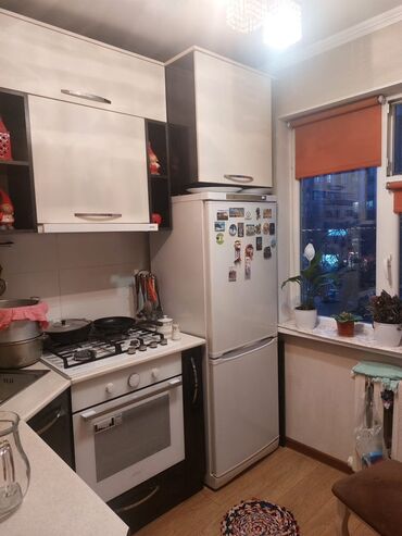 4 комнатный: 2‑комнатная квартира - Планировка: отдельная кухня, раздельные жилые