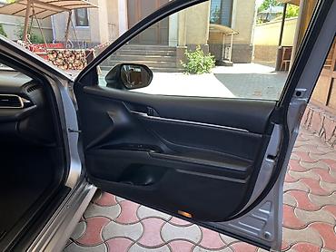 cvt: Toyota Camry: 2018 г., 2.5 л, Вариатор, Гибрид, Седан — 9