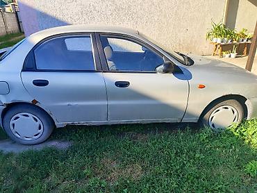 разбитые авто: Chevrolet Lanos: 2008 г., Механика, Бензин, Седан — 4