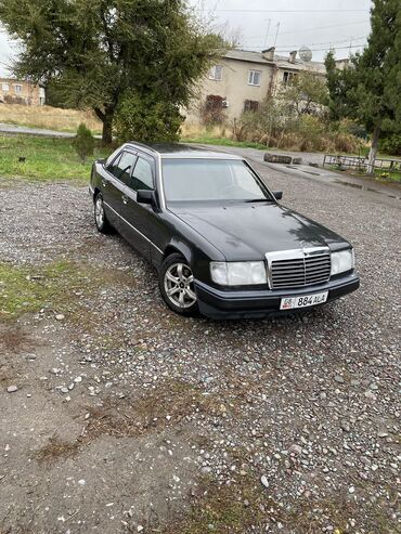 мерседес сиешка: Mercedes-Benz W124: 1993 г., 2.3 л, Механика, Бензин, Седан