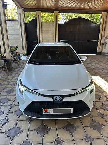 Toyota: Toyota Levin: 2021 г., 1.8 л, Гибрид, Седан — 1