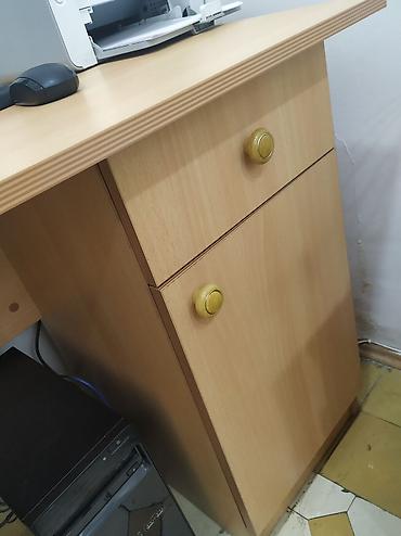 işlənmiş ofis stolu: Yazı masası yaxşı vəziyyetdə — 5