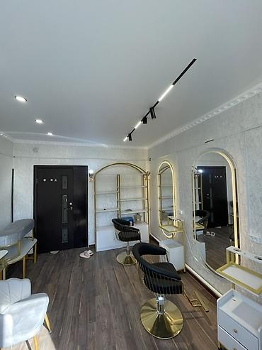 помощник парикмахера: Сдаю Whole salon: Для бровиста, Для визажиста, Для лешмейкера, 20 м², В жилом комплексе, Действующий, С оборудованием — 1
