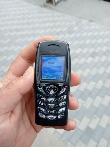 nokia 8000 qiymeti: Nokia 6120 Classic, Düyməli