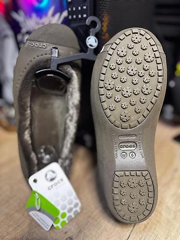 Детская обувь: 🔥 Оригинальные редкие Crocs (лимитированные модели с мехом) 🔥 Новые, с — 13