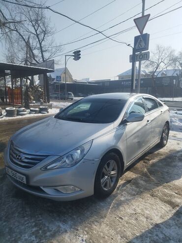 Hyundai: Hyundai Sonata: 2014 г., 2 л, Типтроник, Газ, Седан