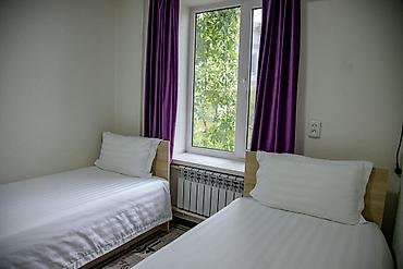 Посуточная аренда комнат: Гостевые номера с односпальными кроватями - Светлые комнаты с — 3