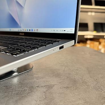 intel xeon e3: Ультрабук, Новый, Snapdragon X Plus — 2