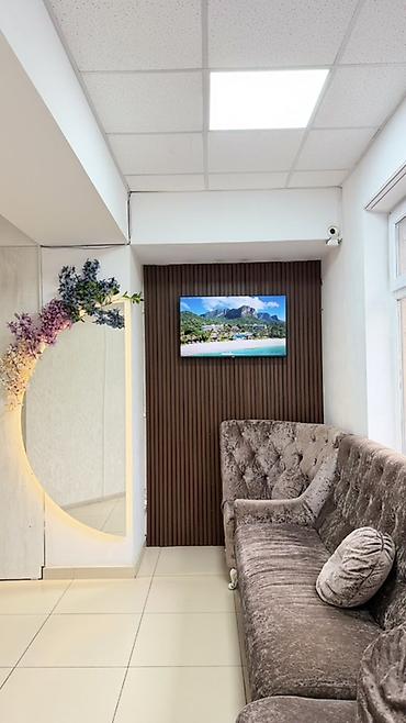 по первой линии под бизнес: Сдаю Офисный кабинет: 15 м², В бизнес центре, С ремонтом, Первая линия — 6