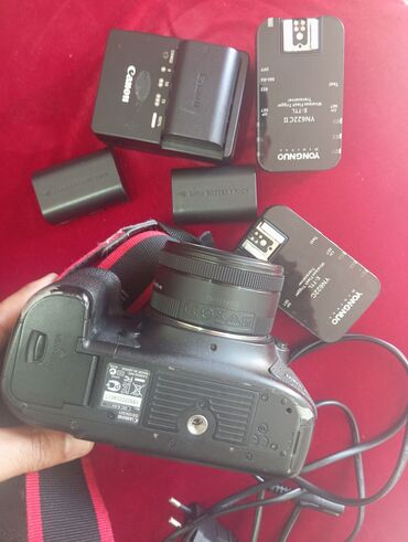 фотокамера canon powershot sx410 is black: Canon 5d mark3
İdeal veziyetde 
Bu qiymete aparat tapmaq cetin olar