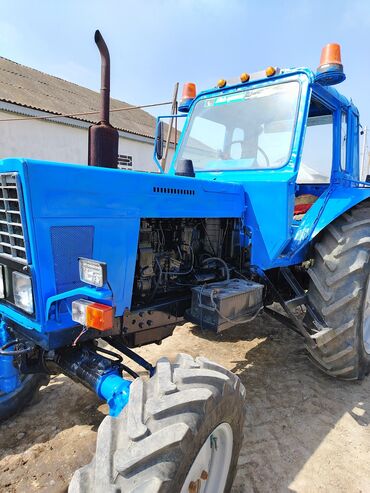 1221 traktor: Traktor Belarus (MTZ) 82.1