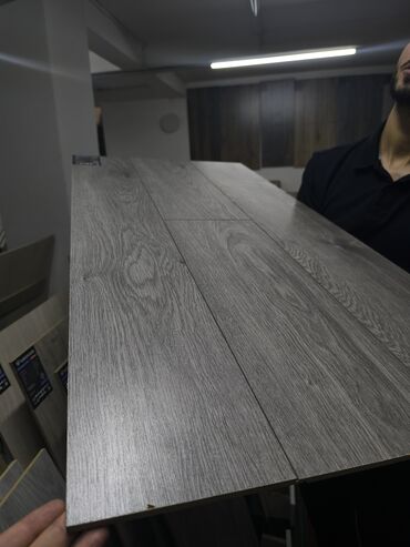 Laminat: Laminatlar her növdə, istenilen çeşitde satis 32 class, 8mm)topdan -da lalafo.az — 16 Laminat: Laminatlar her növdə, istenilen çeşitde satis 32 class, 8mm)topdan — 16
