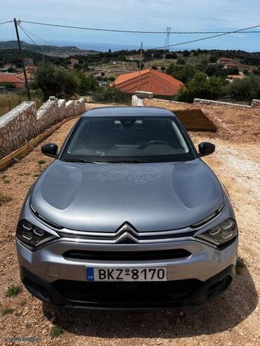 Μεταχειρισμένα Αυτοκίνητα: Citroen C4: 1.2 l. | 2021 έ. | 70000 km. SUV/4x4