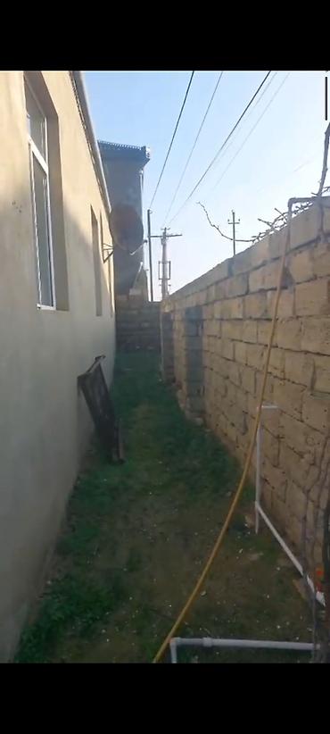 Həyət evləri və villaların satışı: Satilir kurdexanida akkord teref 300metr iceride real aliciya endrim — 1