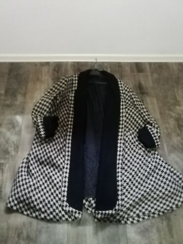 kaputi i jakne za punije dame: 3XL (EU 46), 4XL (EU 48), Karirani, Sa postavom