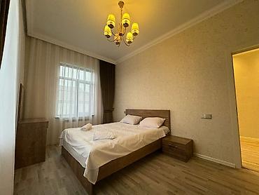 Günlük kirayə evlər: 211 kv. m, 5 otaqlı, Kombi, Qaz, İşıq — 9