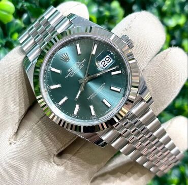 Классические часы: Rolex Oyster Perpetual Datejust - Корпус из стали Oystersteel