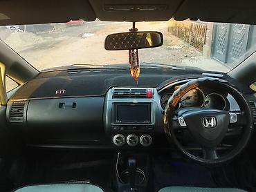 авто фышка: Honda Fit: 2003 г., Автомат, Хэтчбэк — 9