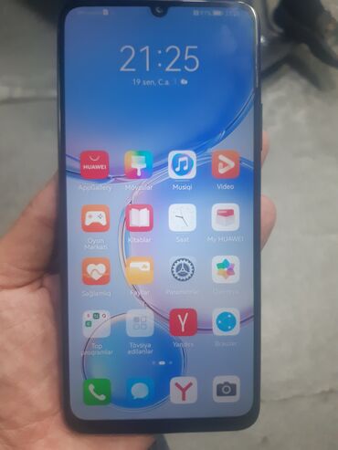 huawei mate 20 lite ekran: Huawei Nova Y70, 128 ГБ, Битый