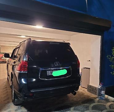 Toyota: Toyota Land Cruiser Prado: 2.7 l | 2010 il Ofrouder/SUV — 3